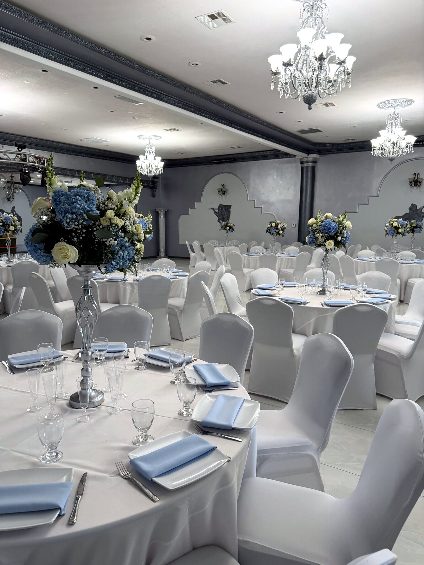 Blue and white floral details